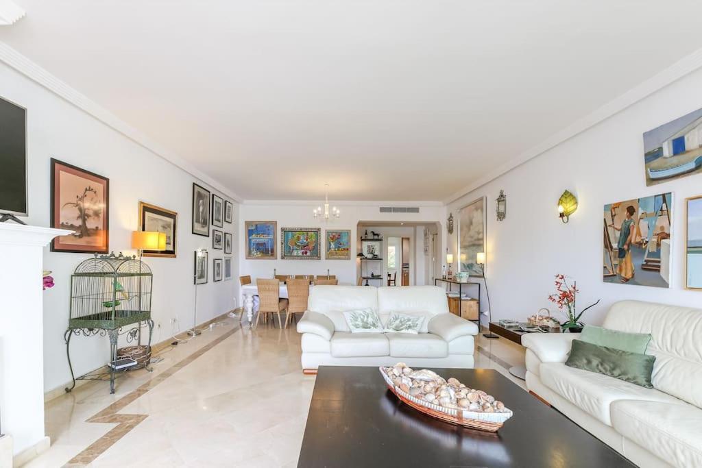 Palm Beachfront Apartamento *